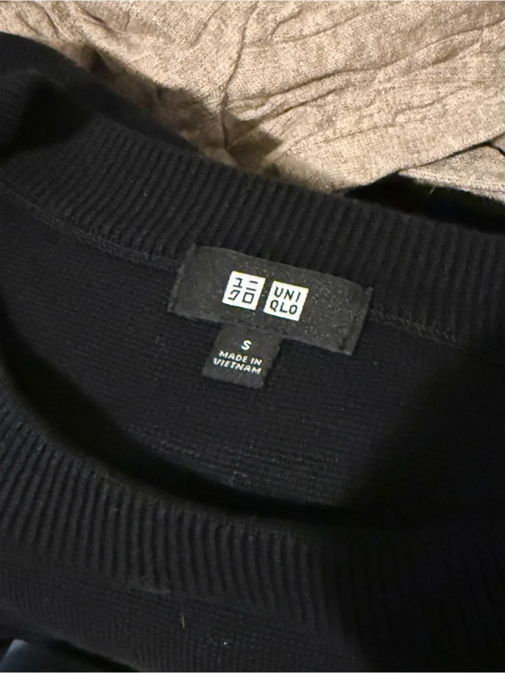 Uniqlo Black Crewneck Sweater - Minimal Knit